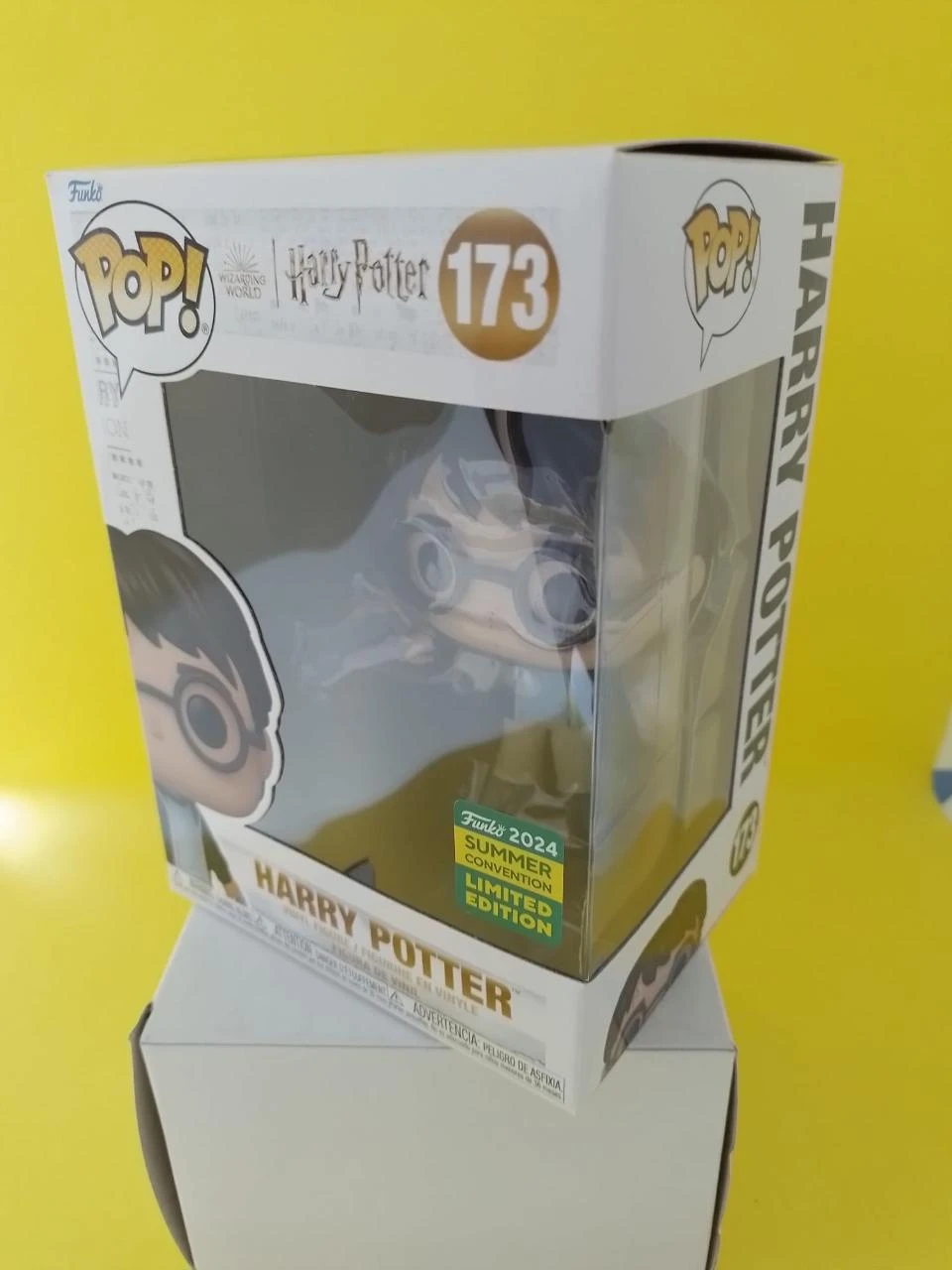 Funko Pop! Harry Potter - Harry Potter met toverstok (2024 Summer Convention) #173 – photo 2